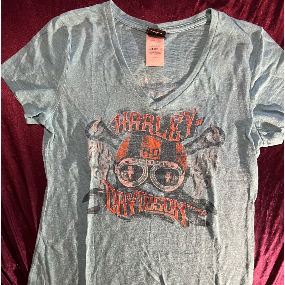 Women’s Harley-Davidson V neck sz M